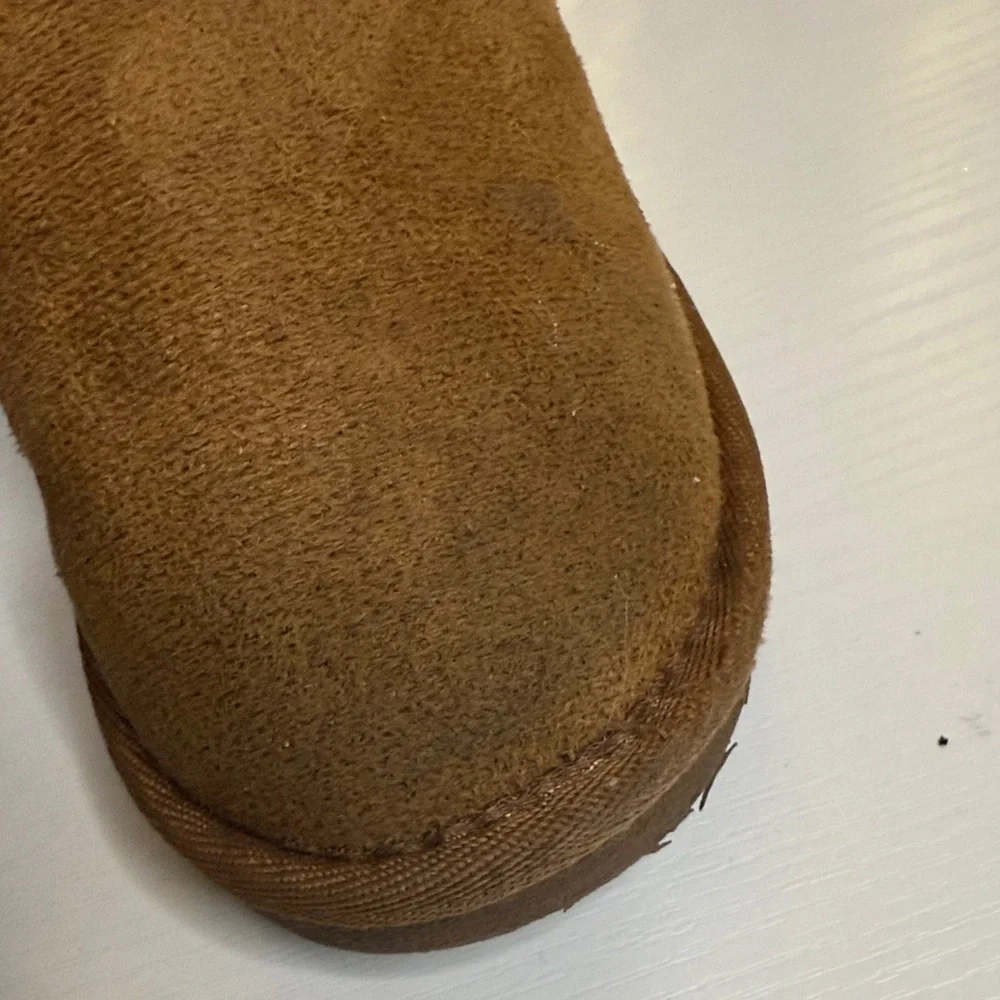 Lamo Brown Kids Boots with Cozy Lining